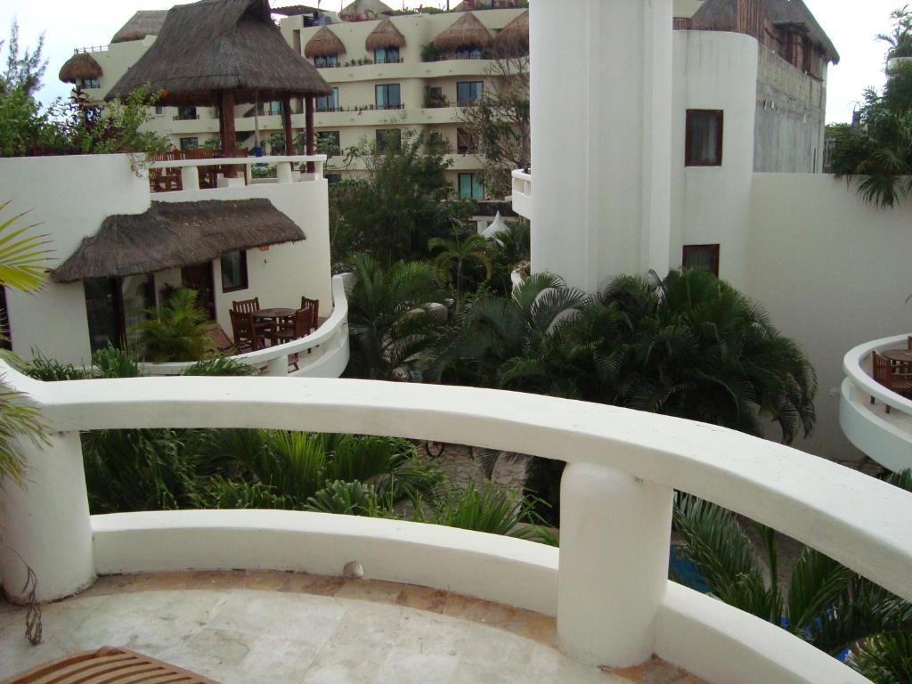 Blue Palms By Kamuvan Playa del Carmen Esterno foto